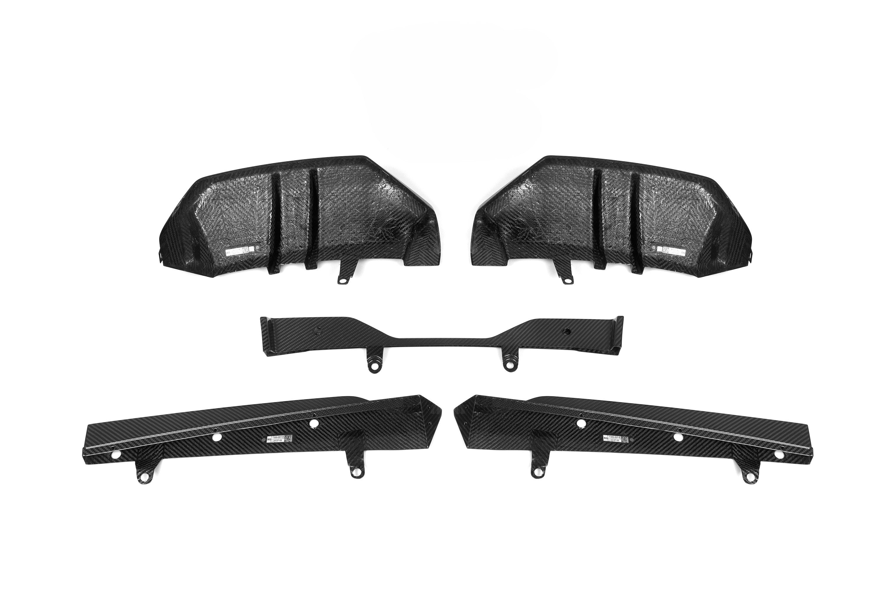 MP Style Pre-Preg Carbon Fibre Rear Diffuser for BMW G60 5 Series 24-Present - Carbon Factory
