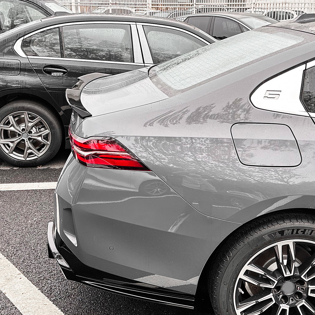 CS Style Gloss Black Boot Spoiler for BMW G60 5 Series G90 M5 24-Present