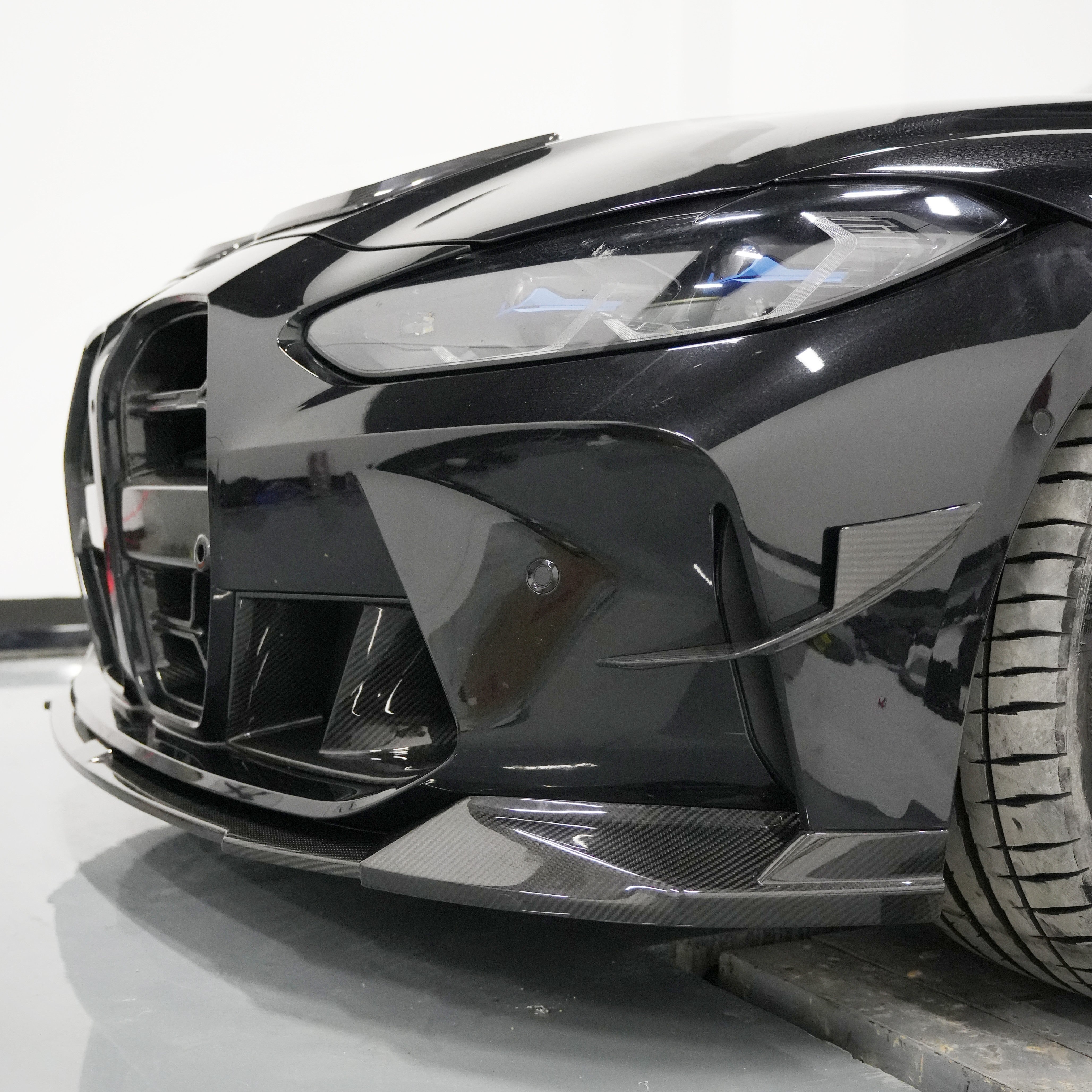 MAD Style Dry Carbon Fibre Front Canards for BMW G80 M3 G82 G83 M4 21-Present