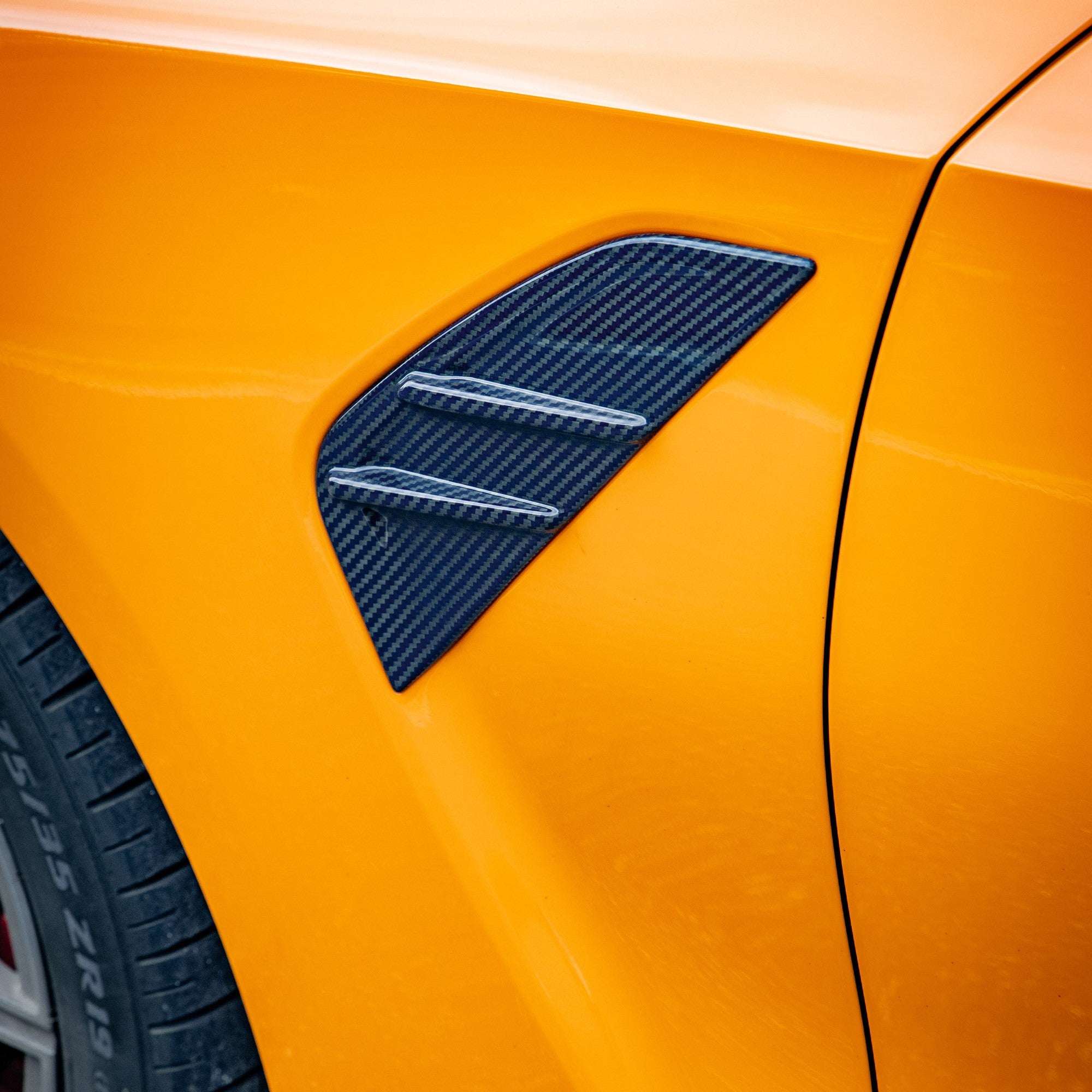 Pre-Preg Carbon Fibre Replacement Side Fender Trim for BMW G80 M3 21-Present - Carbon Factory