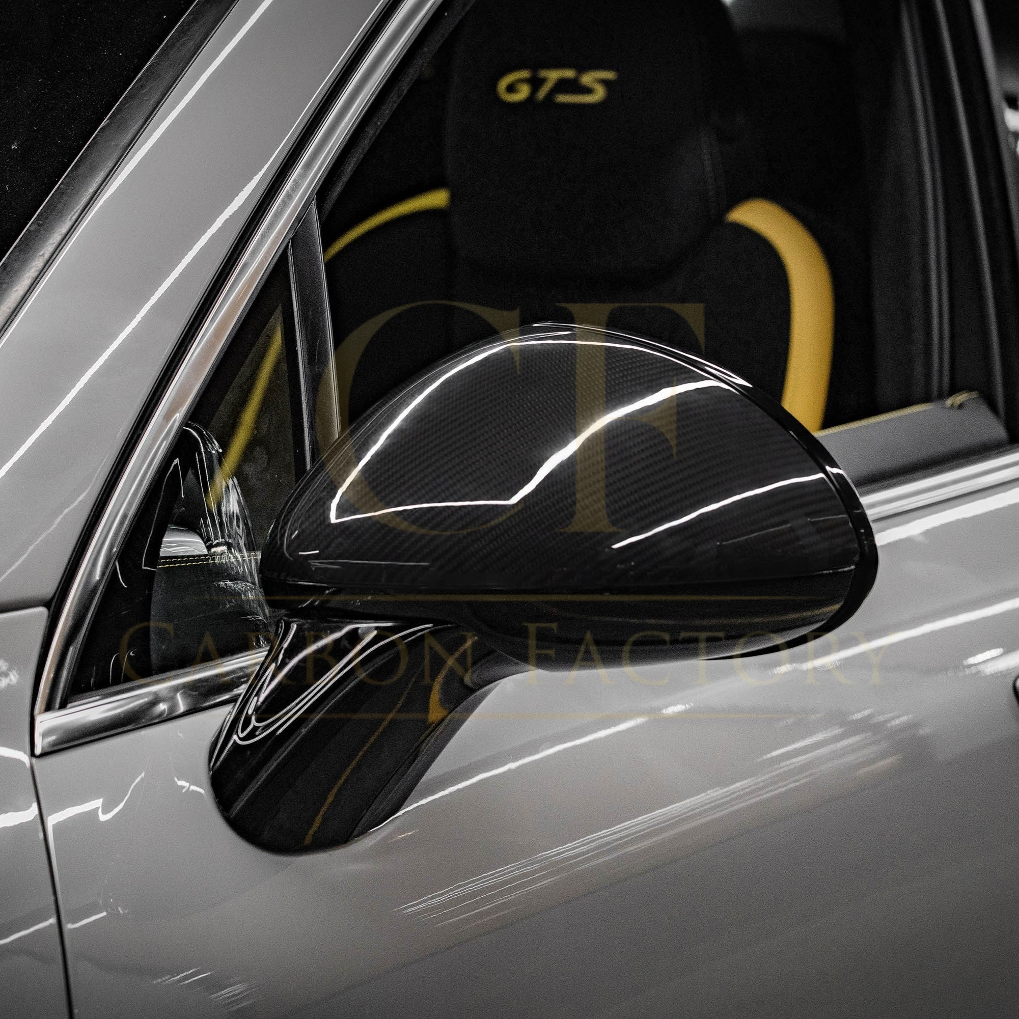 Pre-Preg Carbon Fibre Mirror Covers for Porsche Cayenne 958.1 11-14 LHD - Carbon Factory