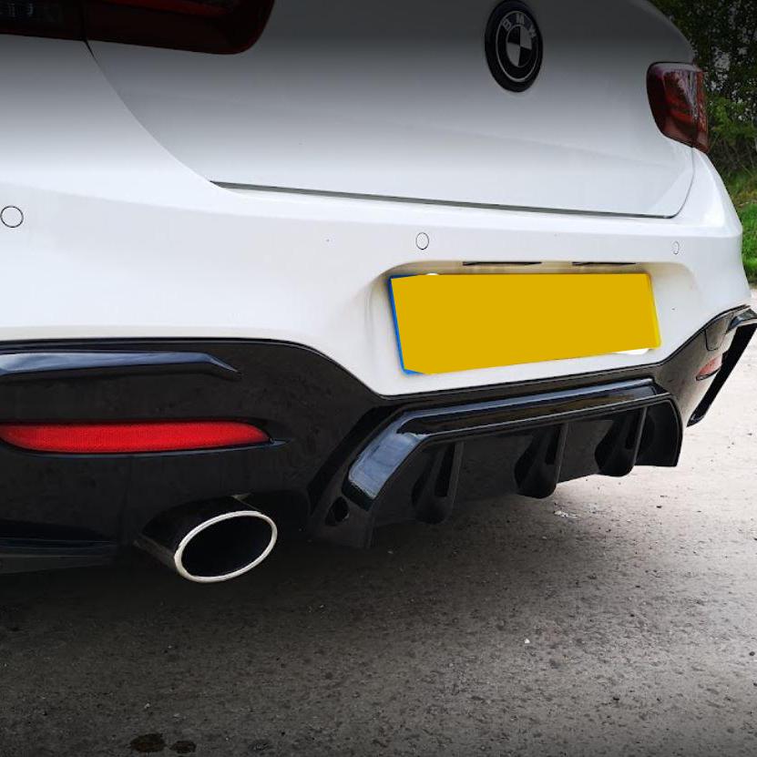 Gloss Black Rear Diffuser Twin Exhaust for BMW F20 1 Series LCI 15-19-Carbon Factory