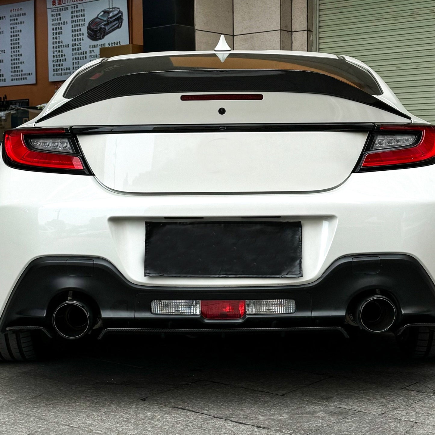 HKS Style Carbon Fibre Boot Spoiler for Toyota GR86 22-23-Carbon Factory