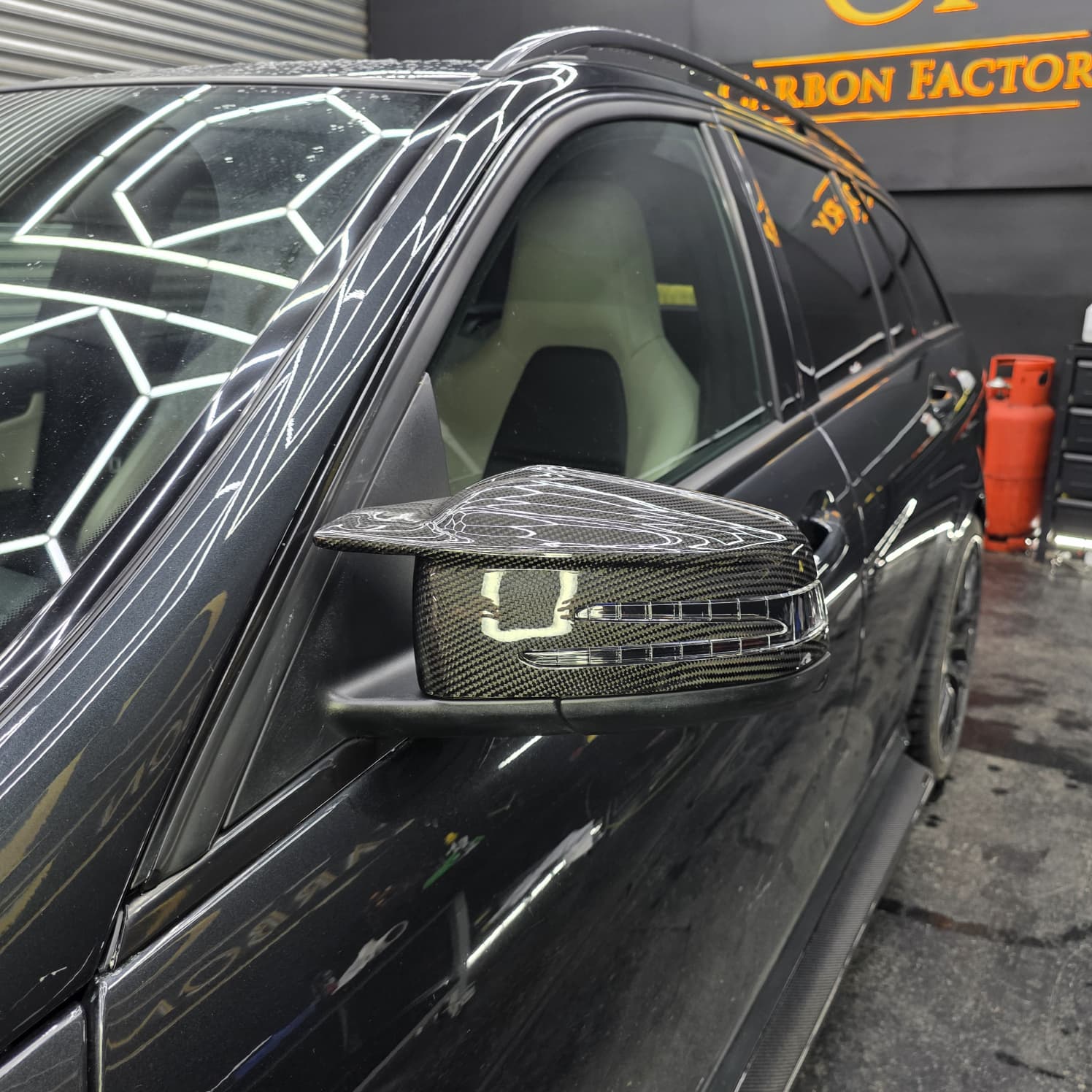 V Style Carbon Fibre Replacement Mirror Covers for Mercedes Benz Universal - Carbon Factory