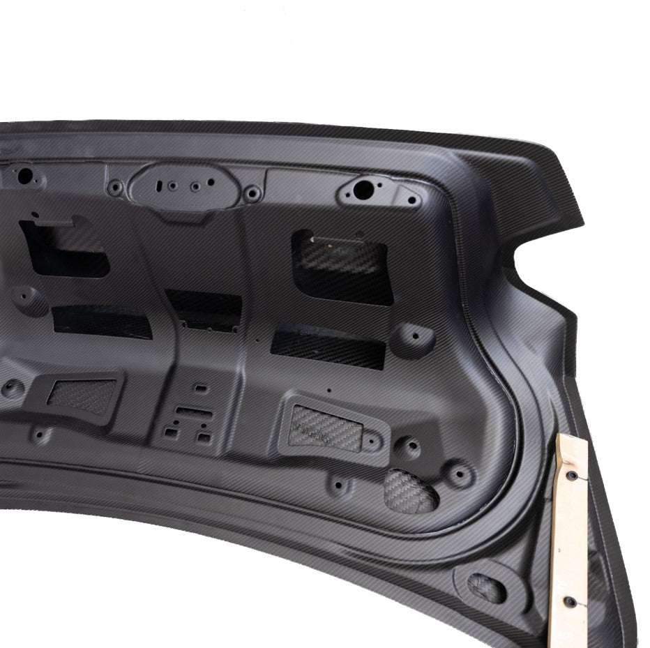 CS Style Pre-preg Carbon Fibre Boot for BMW G87 M2 G42 2 Series 23-Present