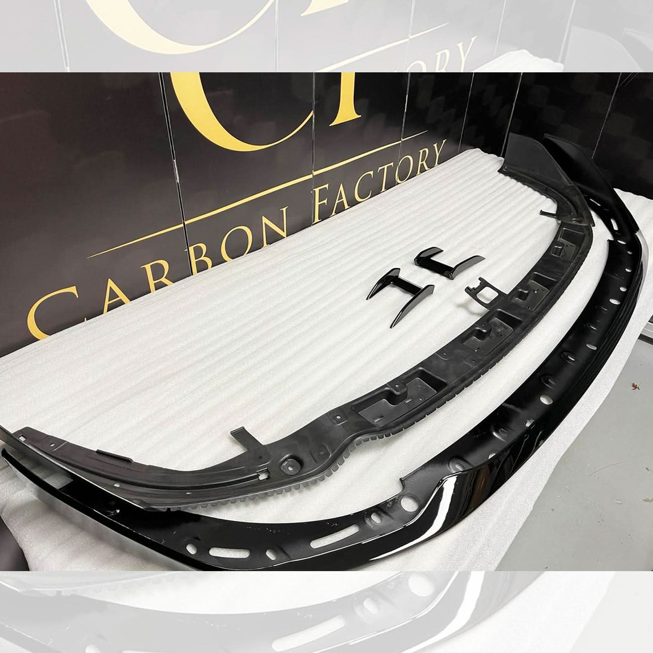 MP Style Gloss Black Front Splitter for BMW F40 1 Series 19-24 - Carbon Factory