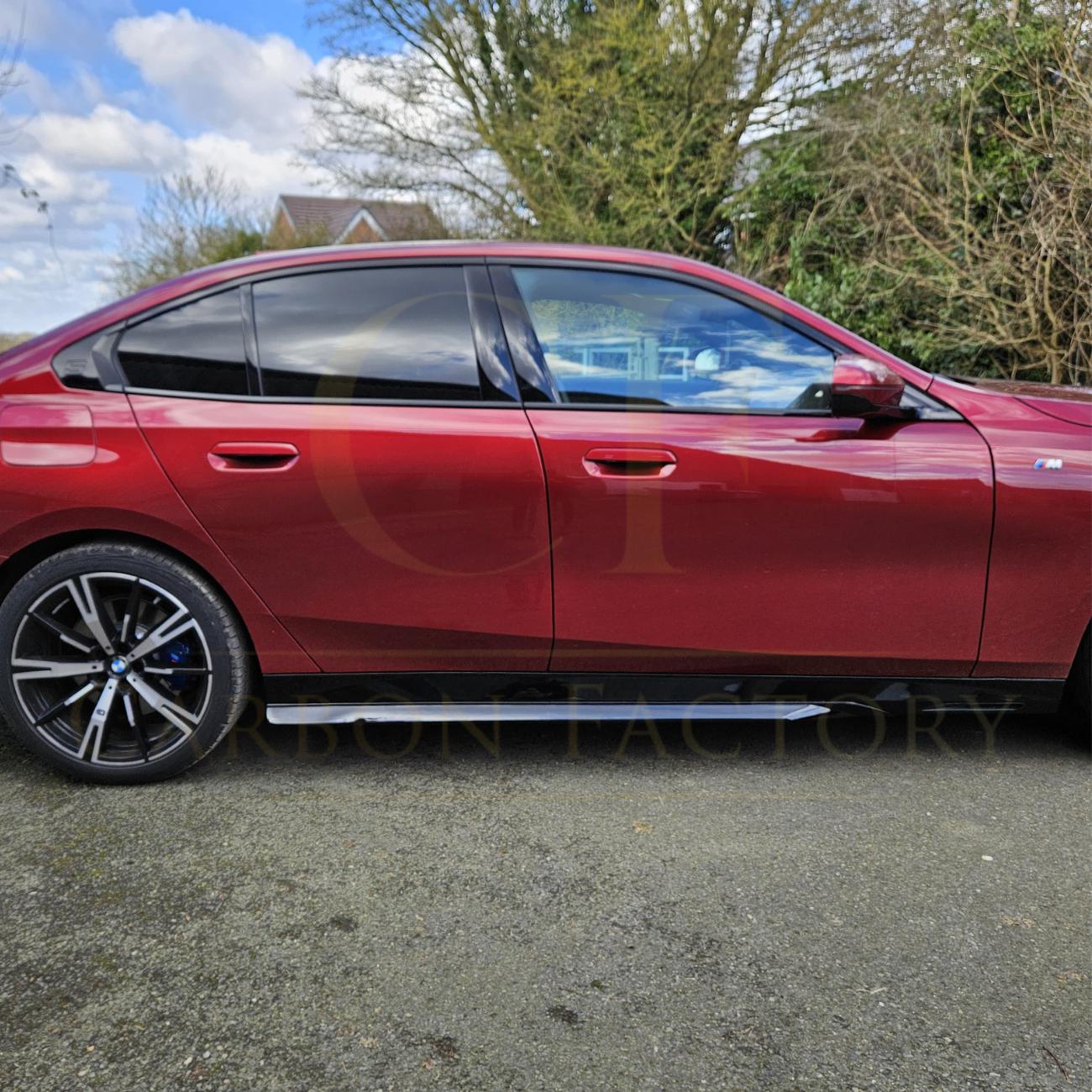 MP Style Gloss Black Side Skirts for BMW G60 5 Series 24-Present-Carbon Factory