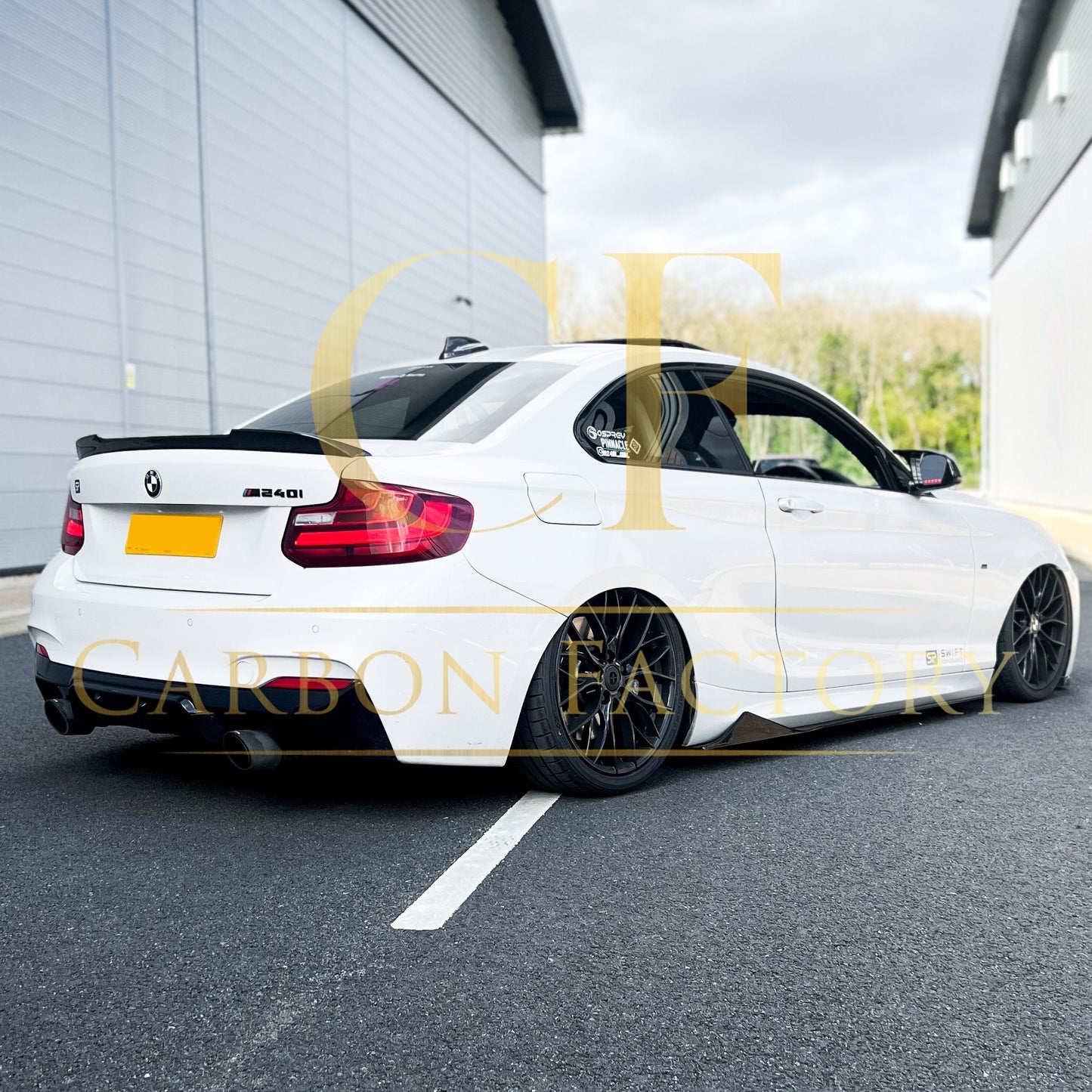 MTC Style Gloss Black Side Skirts for BMW F22 2 Series F87 M2 14-20 - Carbon Factory