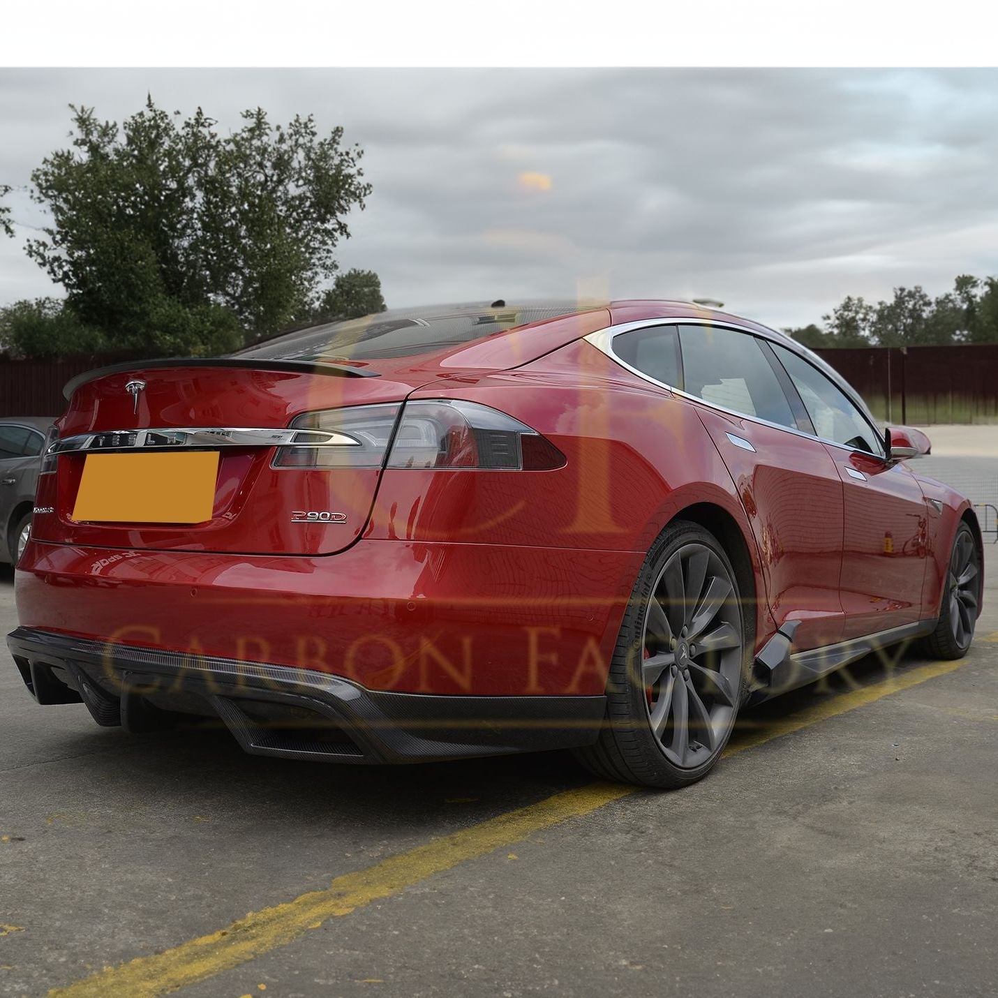 P Style Carbon Fibre Rear Diffuser for Tesla Model S P85 14-15 - Carbon Factory