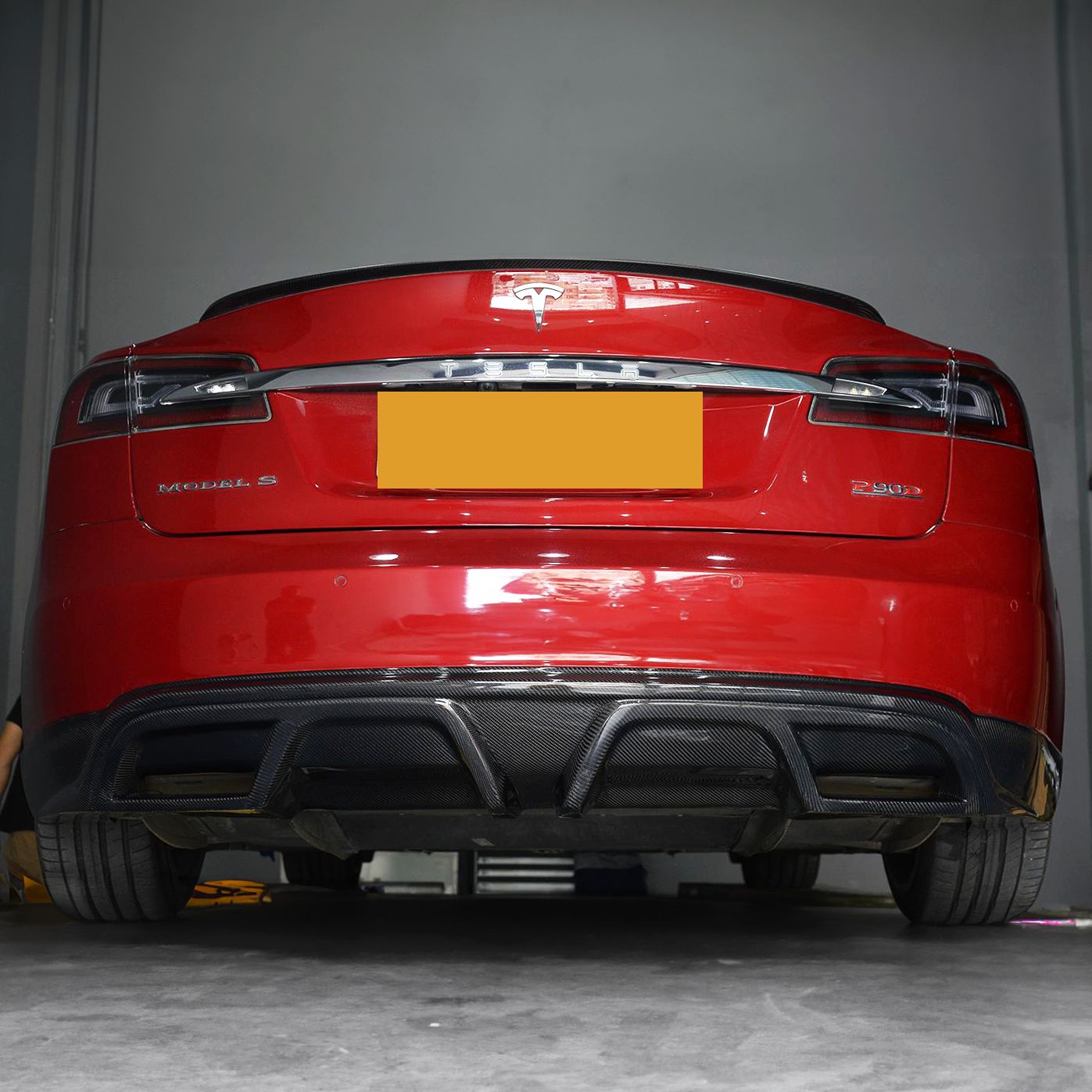 P Style Carbon Fibre Rear Diffuser for Tesla Model S P85 14-15 - Carbon Factory