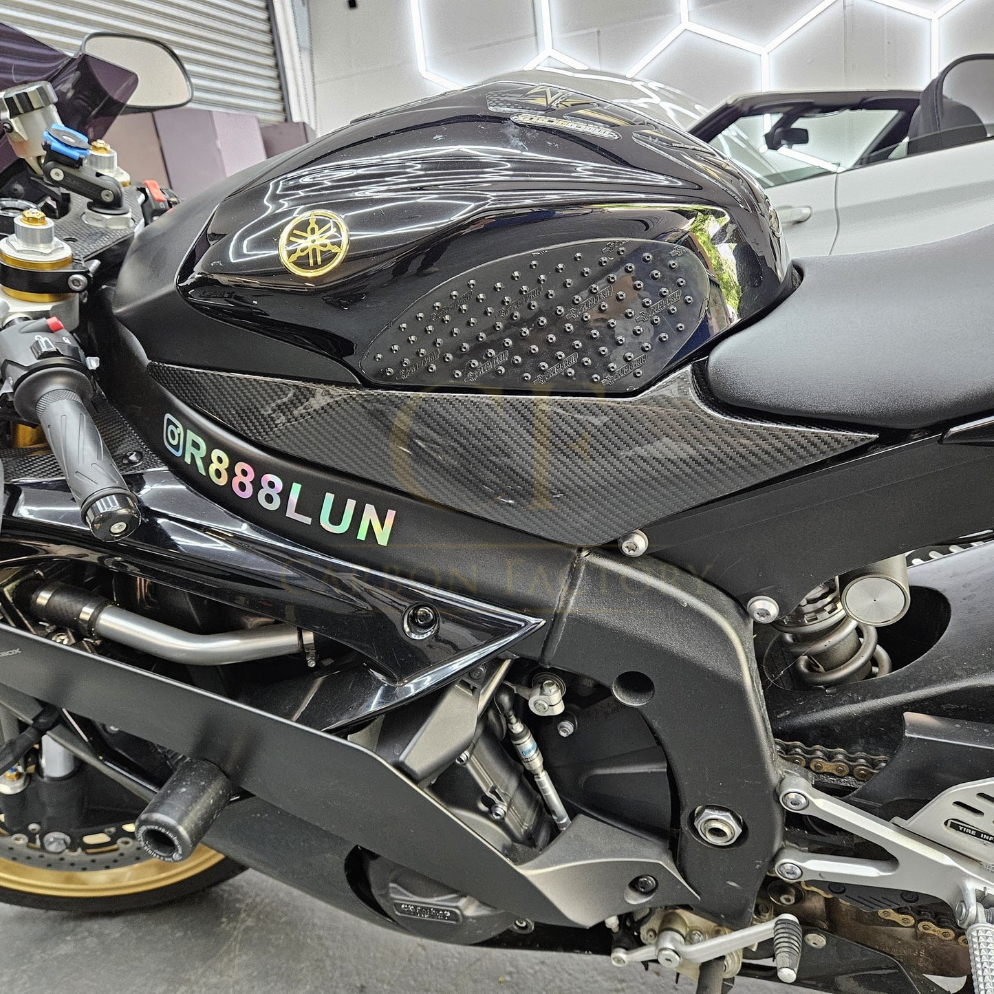 Pre-preg Carbon Fibre Side Panels for Yamaha R6 2008-2015-Carbon Factory