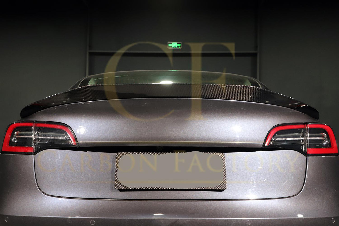 R Style Carbon Fibre Boot Spoiler for Tesla Model 3 16-23 - Carbon Factory
