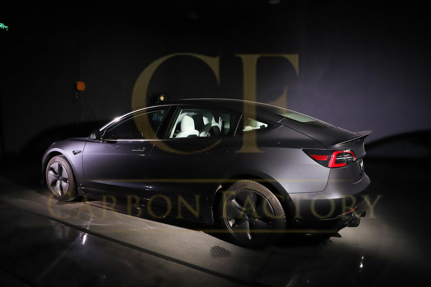 R Style Carbon Fibre Boot Spoiler for Tesla Model 3 16-23 - Carbon Factory