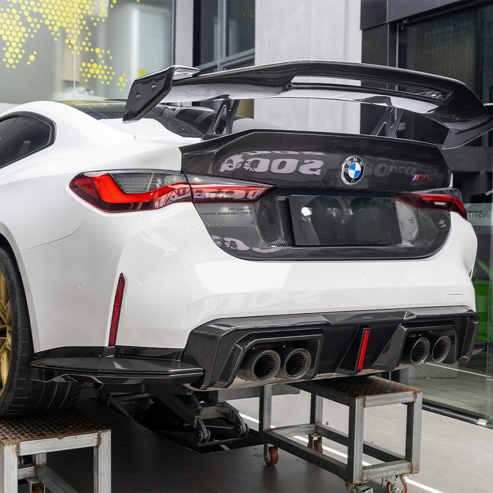 SQB LED Style 3 Pieces Pre-Preg Carbon Fibre Rear Diffuser for BMW G80 G81 M3 G82 G83 M4 21-Present - Carbon Factory