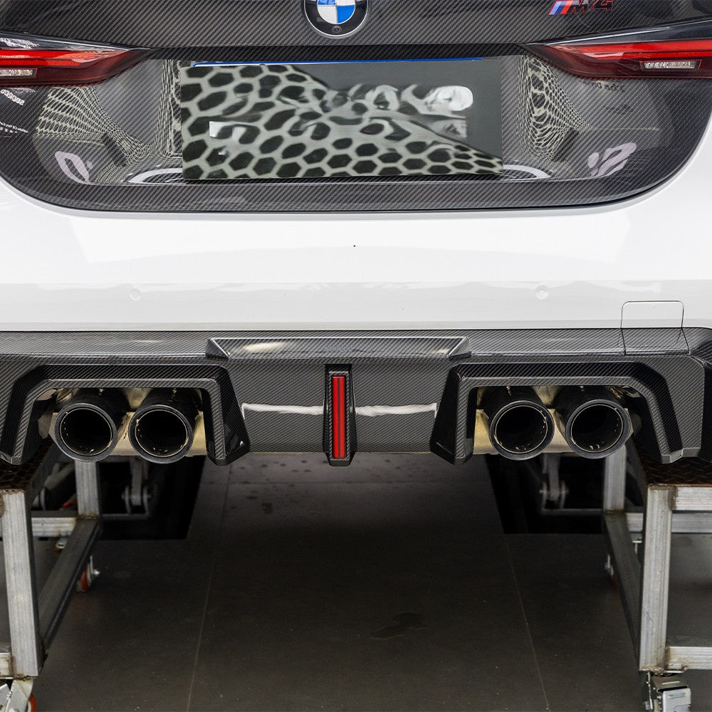 SQB LED Style 3 Pieces Pre-Preg Carbon Fibre Rear Diffuser for BMW G80 G81 M3 G82 G83 M4 21-Present - Carbon Factory