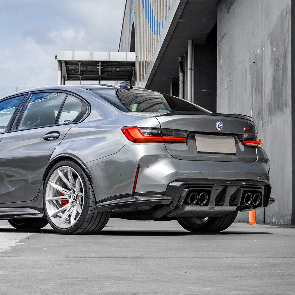 SQ-B Style 3 Pieces Pre-Preg Carbon Fibre Rear Diffuser for BMW G80 G81 M3 G82 G83 M4 21-Present - Carbon Factory