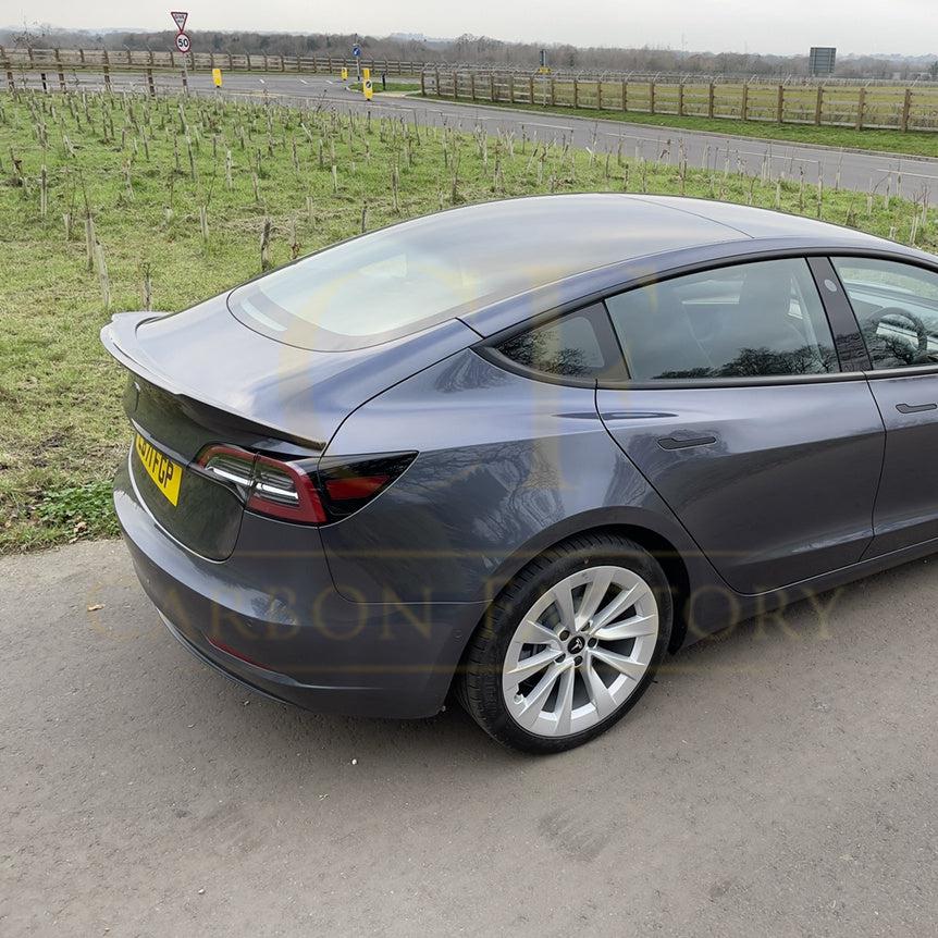 V Style Carbon Fibre Boot Spoiler for Tesla Model 3 16-23 - Carbon Factory