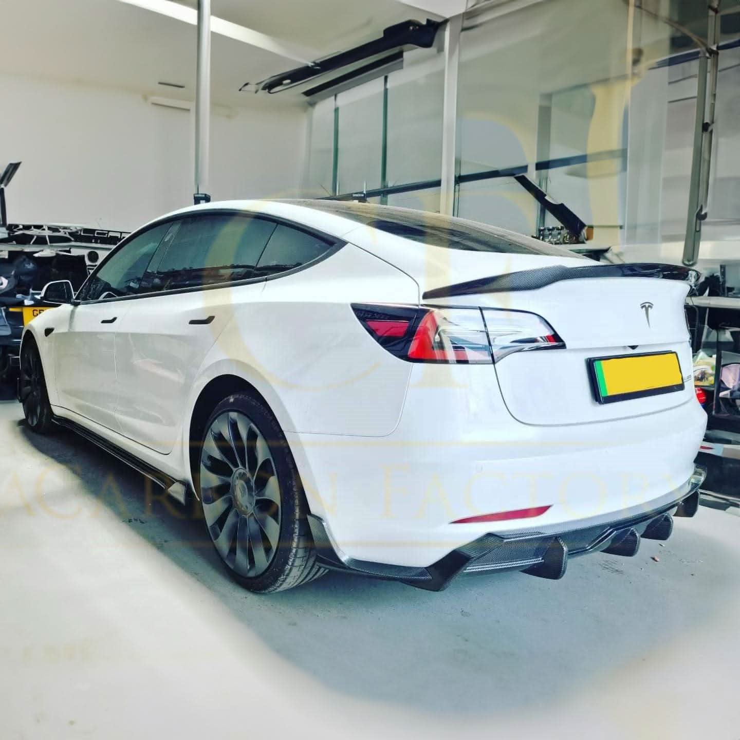 V Style Carbon Fibre Kit for Tesla Model 3 16-23 - Carbon Factory