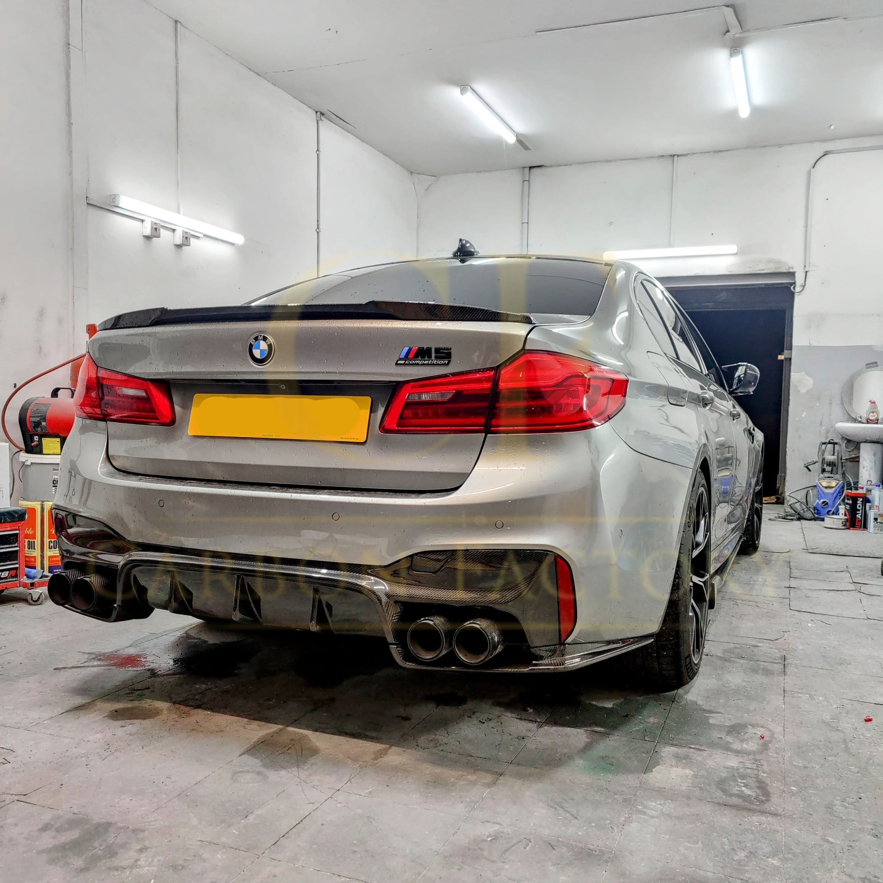 V Style Carbon Fibre Rear Diffuser for BMW G30 G31 5 Series M Sport F90 M5 17-23 - Carbon Factory