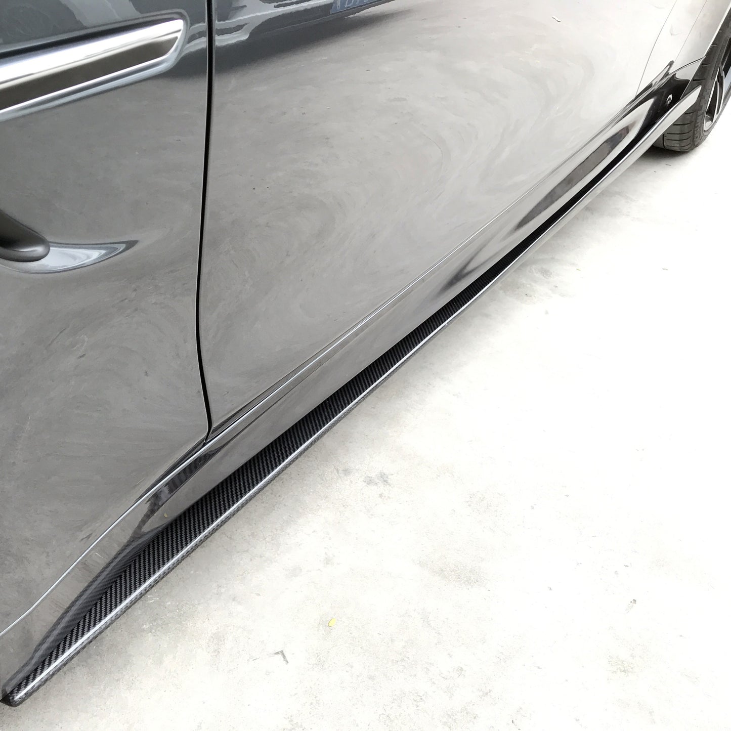 V Style Carbon Fibre Side Skirts Extension for BMW F80 M3 F82 F83 M4 2014-2020-Carbon Factory