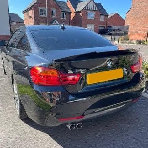 V Style Gloss Black Boot Spoiler for BMW 4 Series F33 Convertible inc F83 M4 14-20 - Carbon Factory