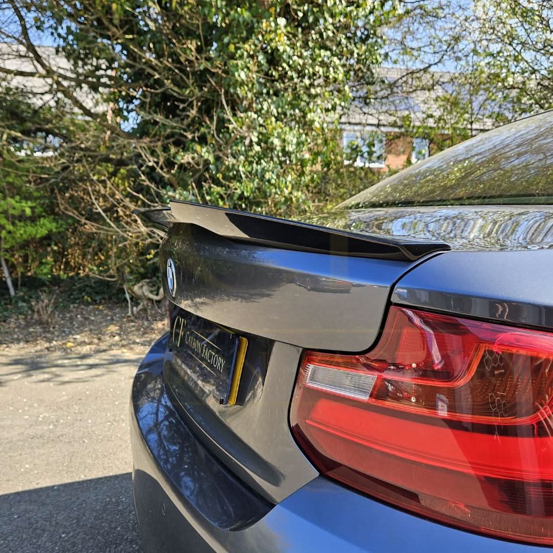 V Style Gloss Black Boot Spoiler for BMW F22 2 Series F87 M2 14-20 - Carbon Factory