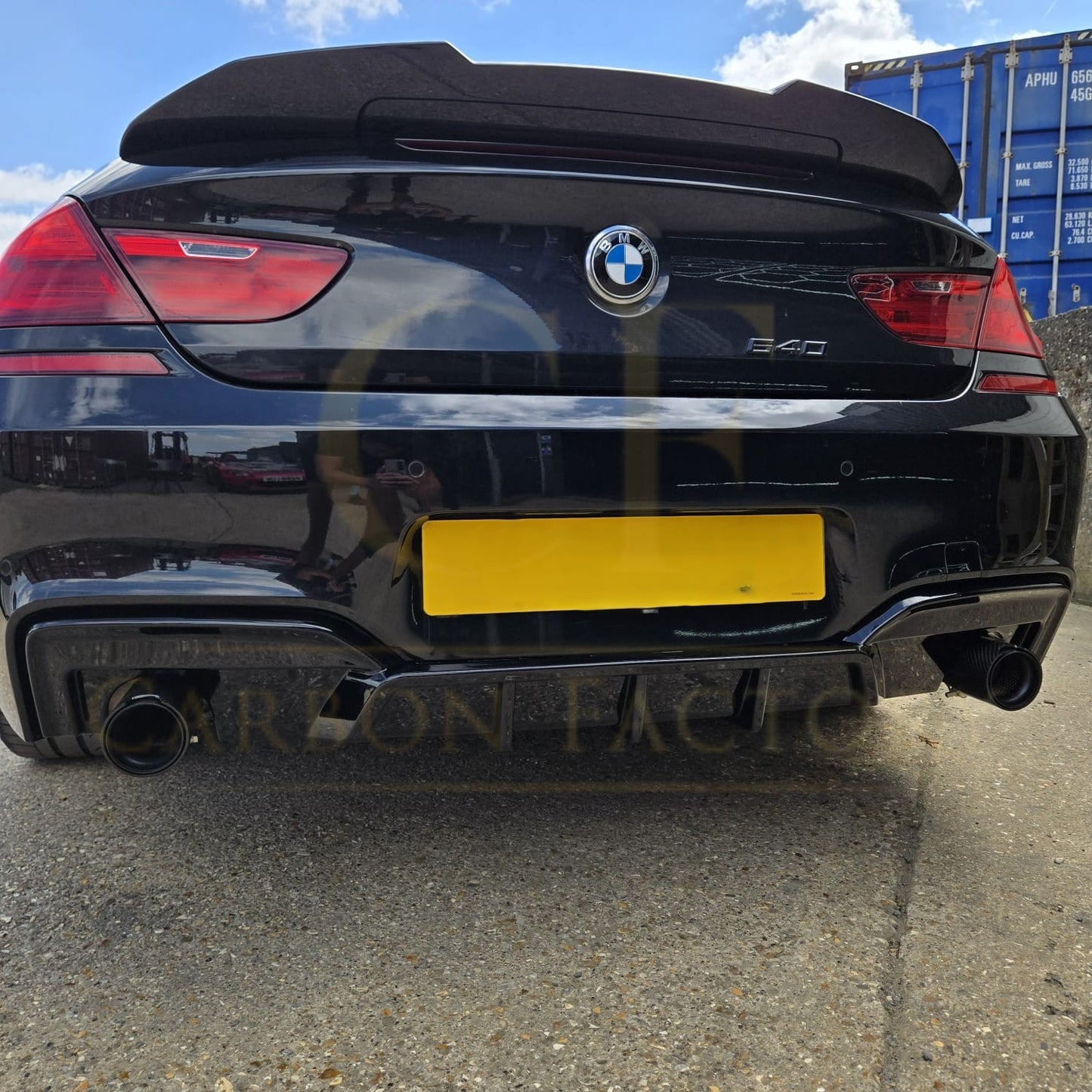 V Style Gloss Black Rear Diffuser Dual Exhaust for BMW 6 Series F06 F12 F13 M Sport 12-17-Carbon Factory