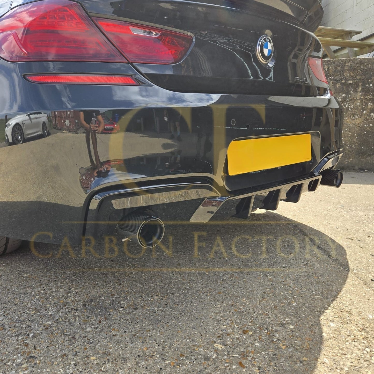 V Style Gloss Black Rear Diffuser Dual Exhaust for BMW 6 Series F06 F12 F13 M Sport 12-17-Carbon Factory