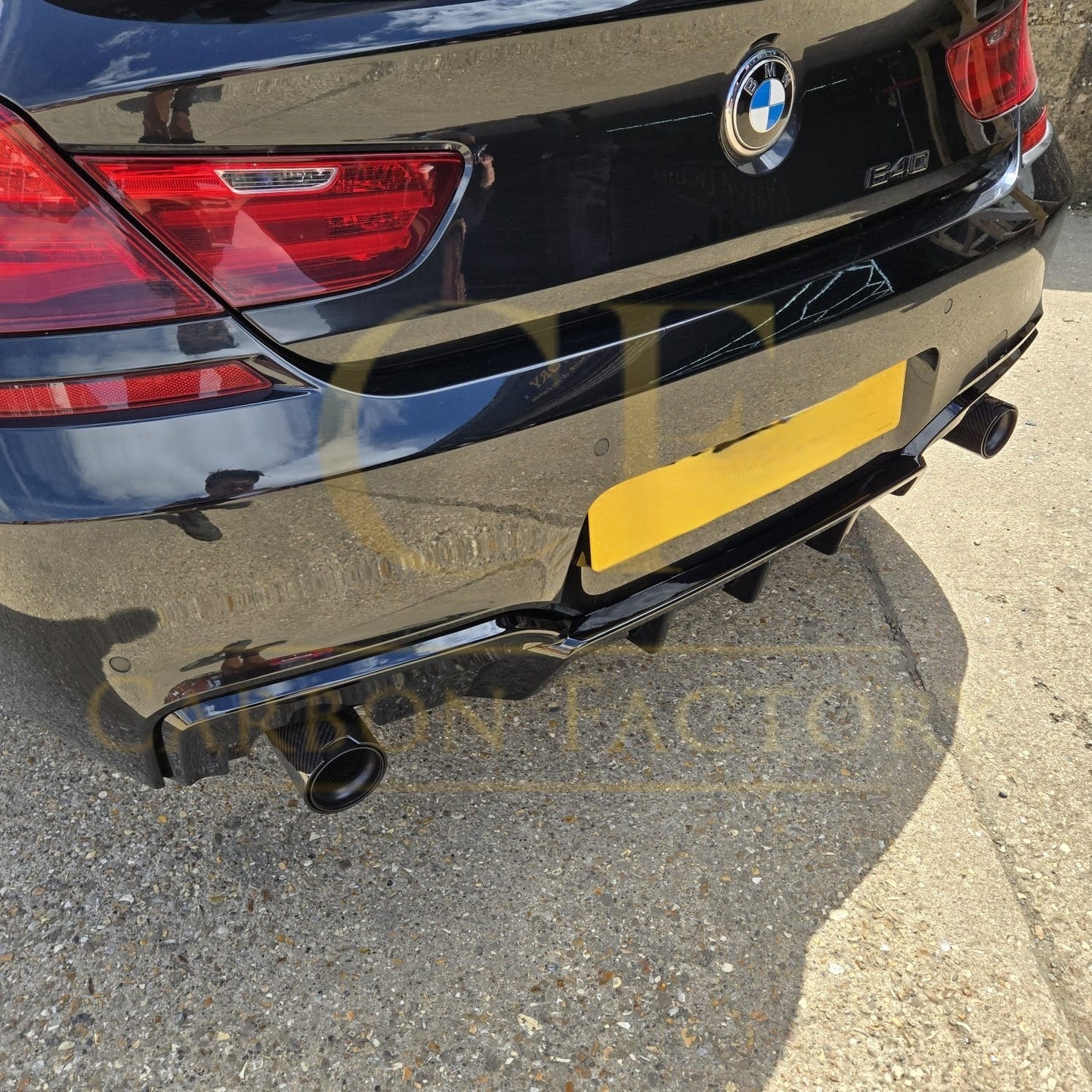 V Style Gloss Black Rear Diffuser Dual Exhaust for BMW 6 Series F06 F12 F13 M Sport 12-17-Carbon Factory