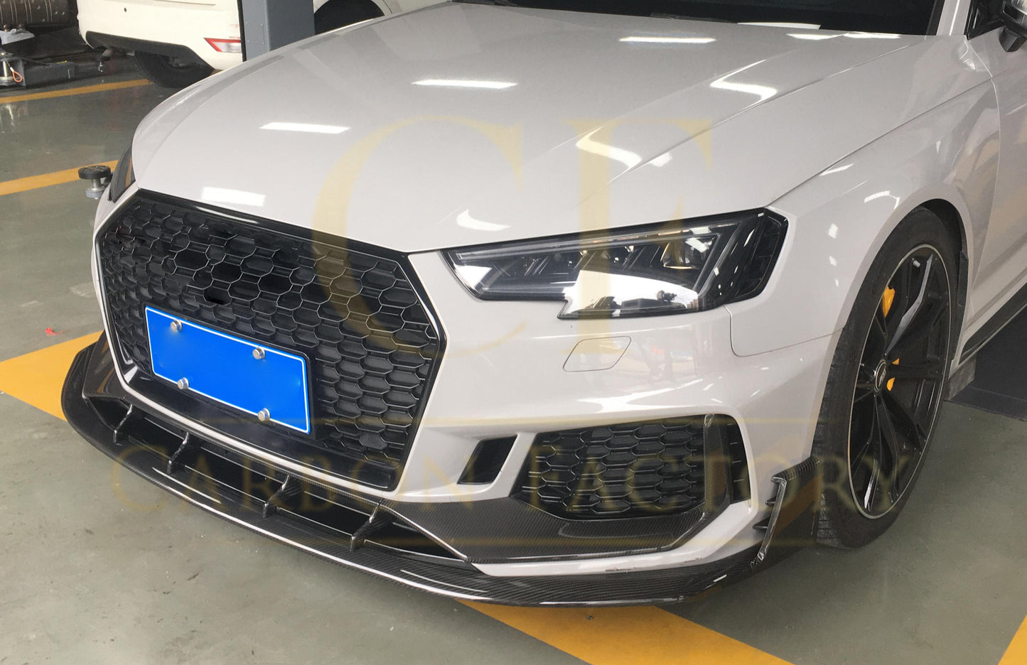 V Style Pre-Preg Carbon Fibre Front Splitter for Audi B9 RS4 18-20 - Carbon Factory