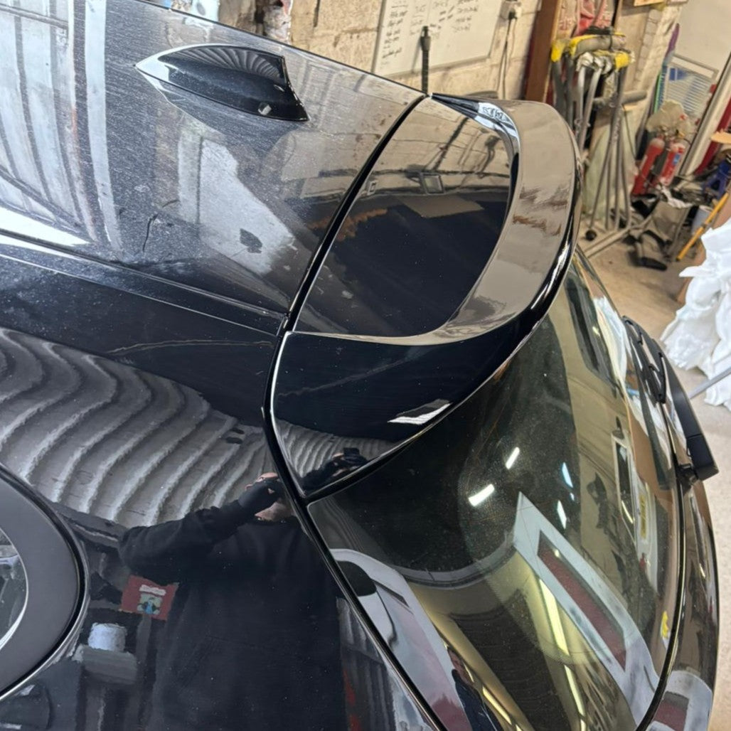Gloss black roof spoiler for BMW F20 F21 1 Series, stylish aerodynamic accessory for 2011-2019 models.
