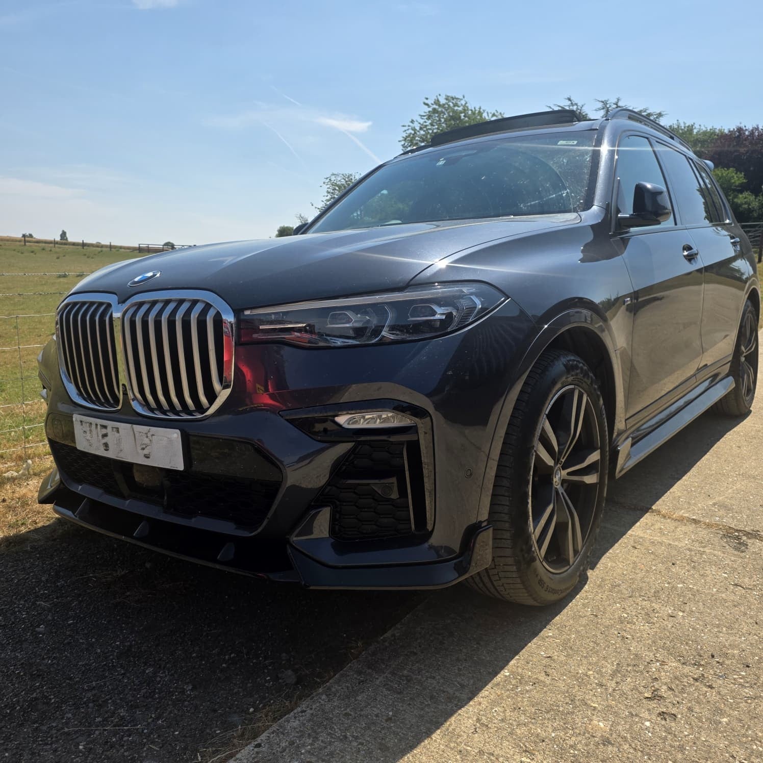 Gloss Black Kit Style A for BMW G07 X7 19-22