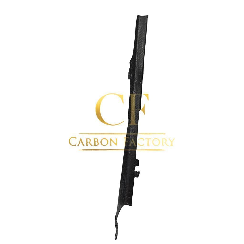 Pre-preg Carbon Fibre Carbon Chain Guard for Yamaha R6 2017-2022 - Carbon Factory