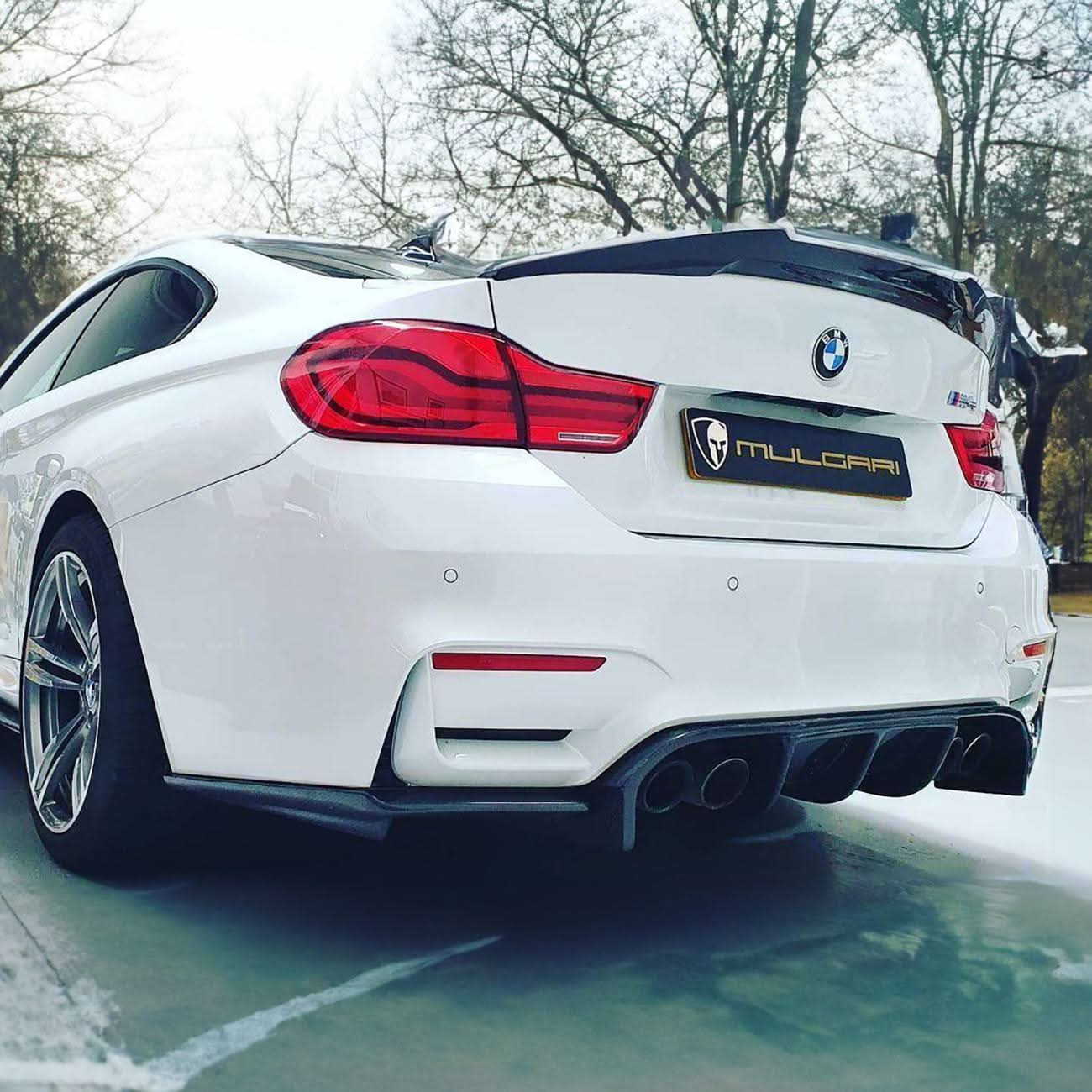 V Style Carbon Fibre Rear Diffuser for BMW F80 M3 F82 F83 M4 14-20 - Carbon Factory