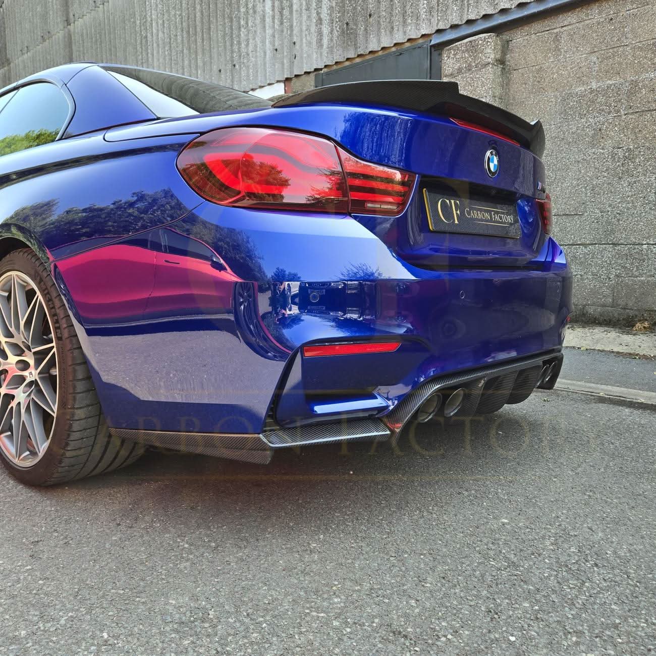 V Style Carbon Fibre Rear Diffuser for BMW F80 M3 F82 F83 M4 14-20 - Carbon Factory
