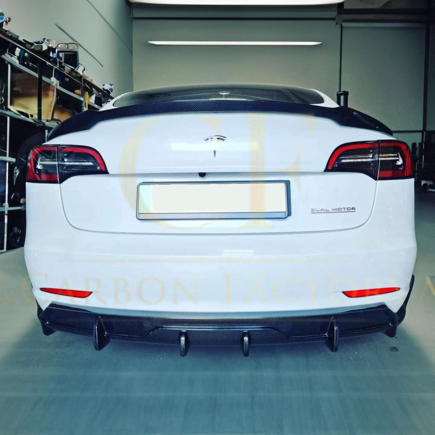 V Style Carbon Fibre Kit for Tesla Model 3 16-23 - Carbon Factory