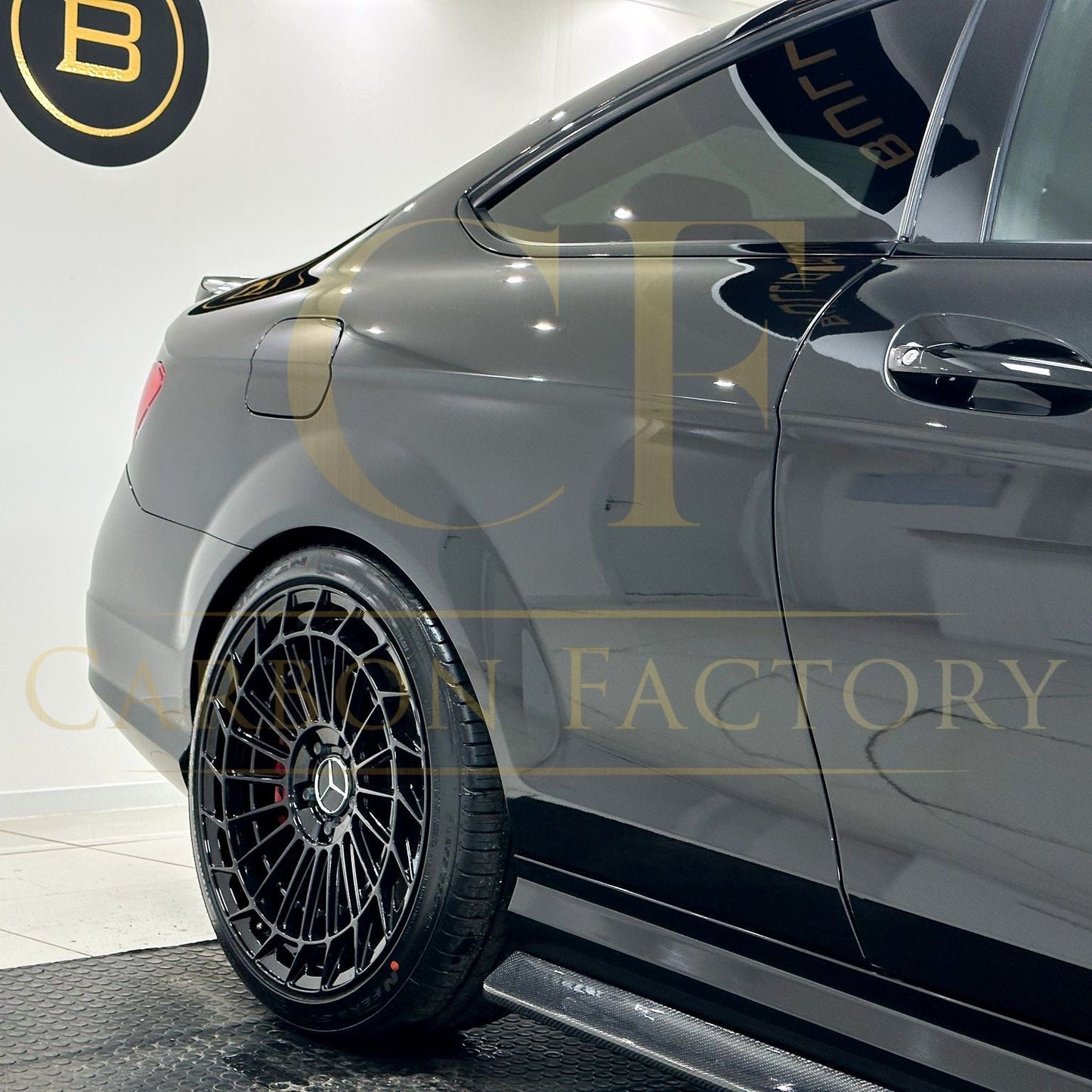 Carbon Fibre Side Skirts for Mercedes Benz W204 C63 Facelift 12-14 - Carbon Factory