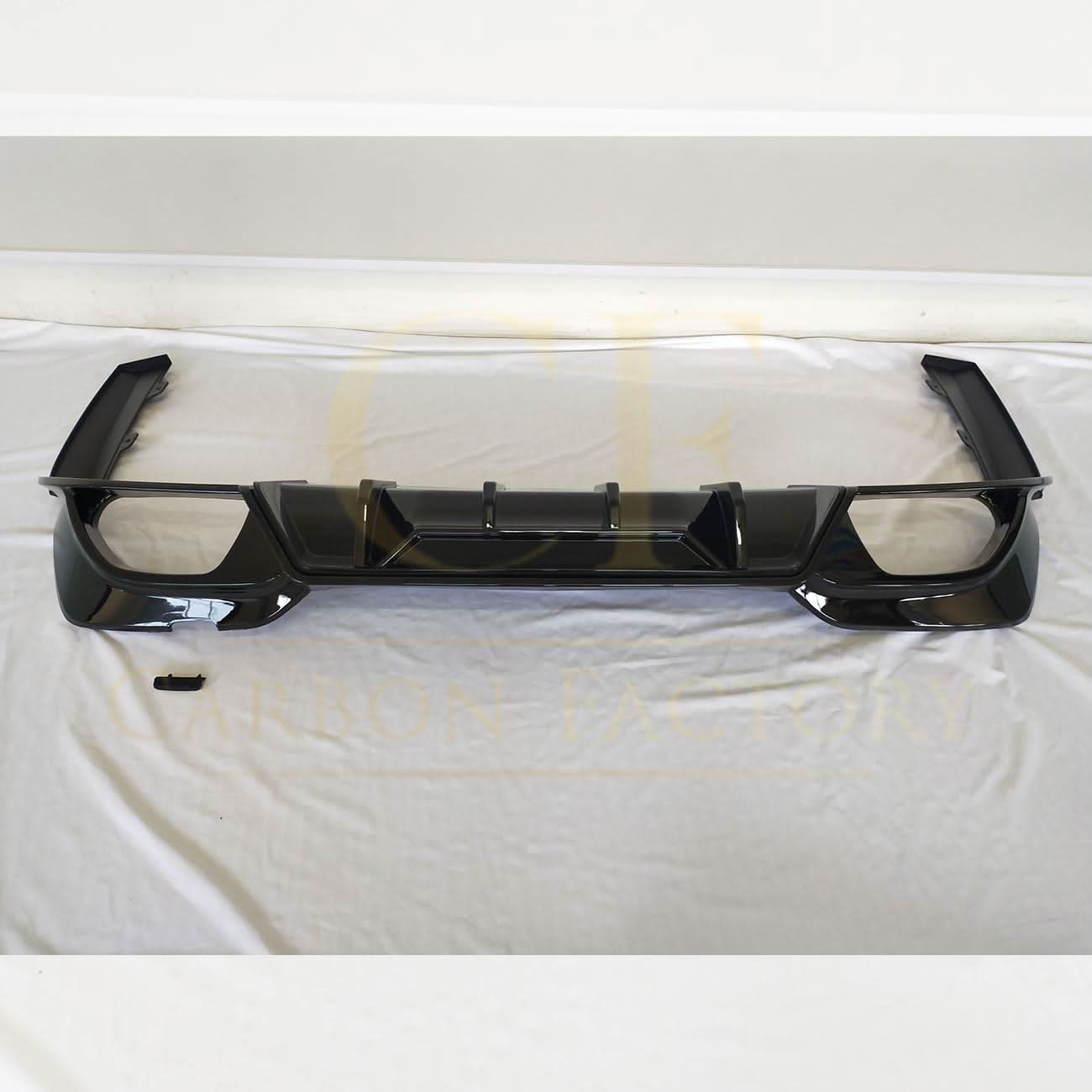 CM Style Gloss Black Rear Diffuser Quad Exhaust for BMW 3 Series G20 G21 Pre-LCI 19-22 - Carbon Factory