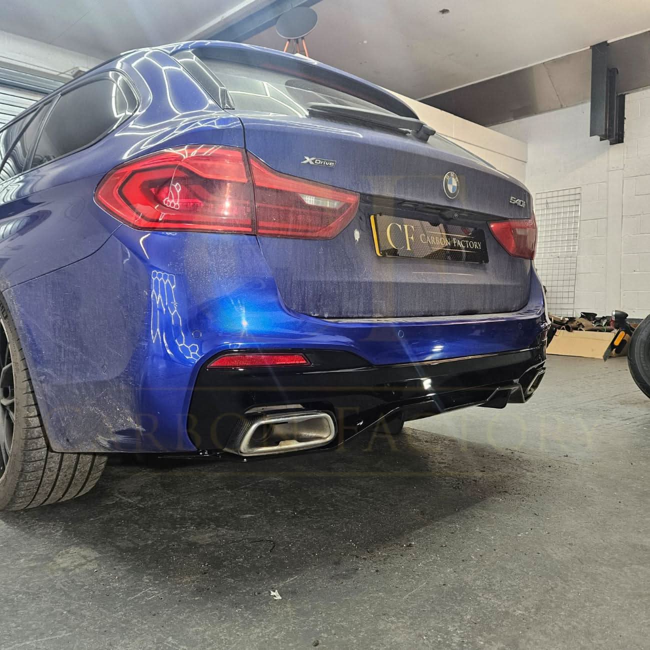 Gloss Black Rear Diffuser for BMW G30 G31 5 Series M Sport 540 550 17-24 - Carbon Factory