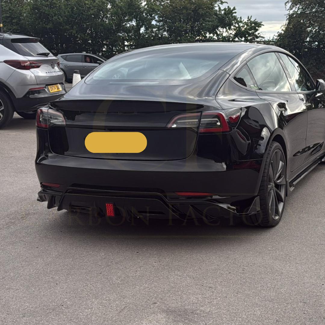 TR Style Gloss Black Rear Diffuser with LED for Tesla Model 3 16-23 - Carbon Factory