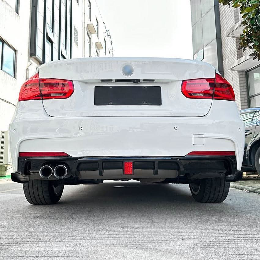 V Style Gloss Black Diffuser for BMW F30 F31 3 Series 12-19 - Carbon Factory