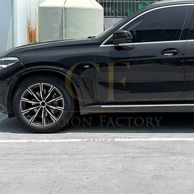 Gloss Black Front Fender Trims for BMW G05 X5 19-25 - Carbon Factory