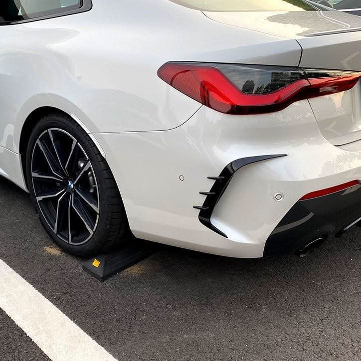 Gloss Black Rear Bumper Trims for BMW G22 G23 4 Series 20-Present - Carbon Factory