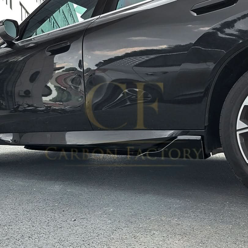 MP Style Gloss Black Side Skirts for BMW G45 X3 25-Present - Carbon Factory