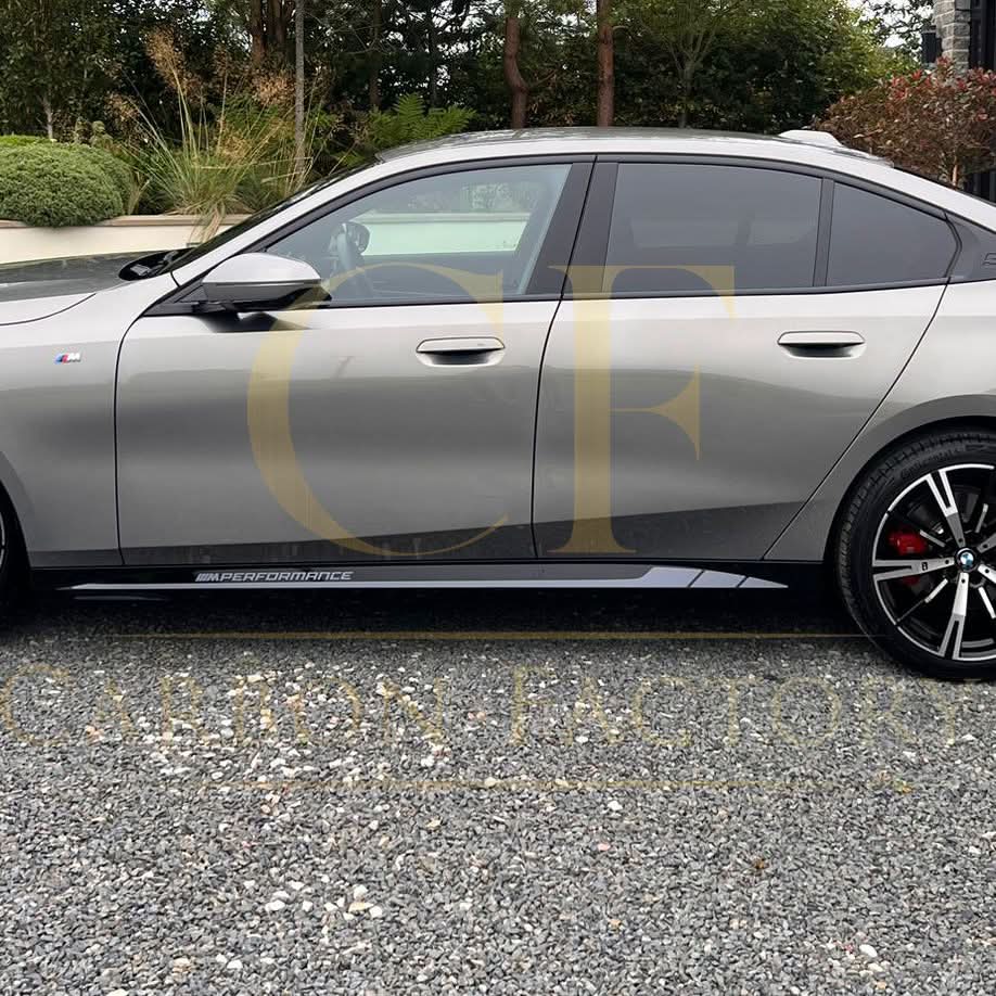 MP Style Gloss Black Side Skirts for BMW G60 5 Series 24-Present - Carbon Factory