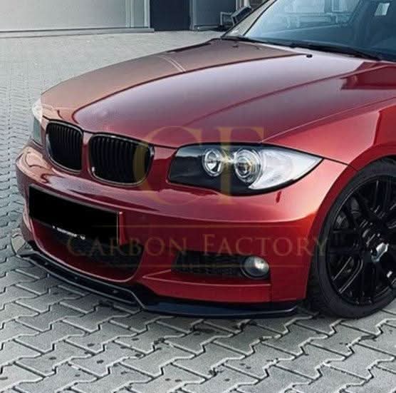 V Style Gloss Black Front Splitter for BMW 1 Series E82 E88 2007-2013 - Carbon Factory