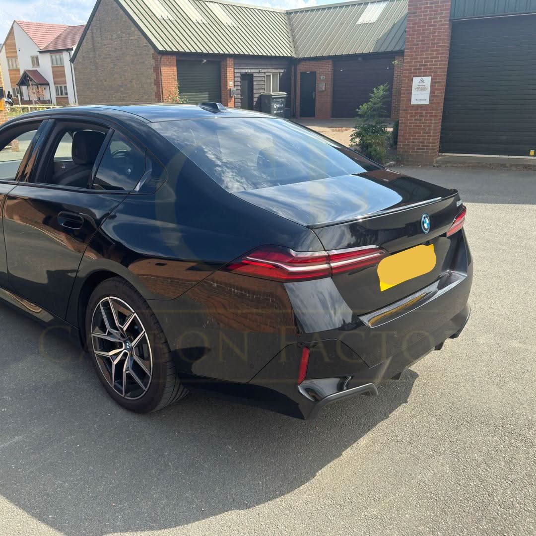 OEM Style Gloss Black Boot Spoiler for BMW G60 5 Series G90 M5 24-Present - Carbon Factory