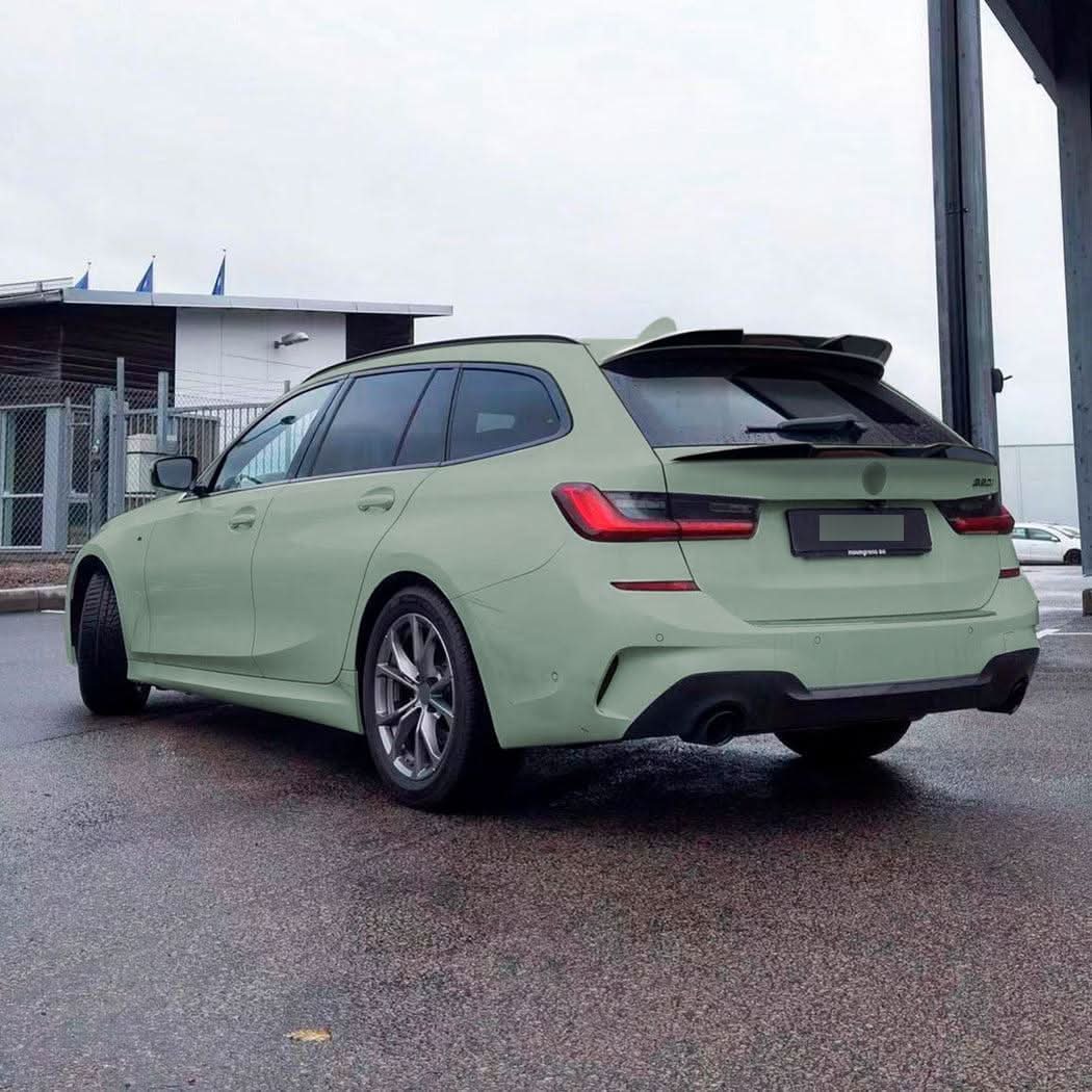 V Style Gloss Black Roof Spoiler for BMW G21 3 Series G81 M3 19-Present - Carbon Factory