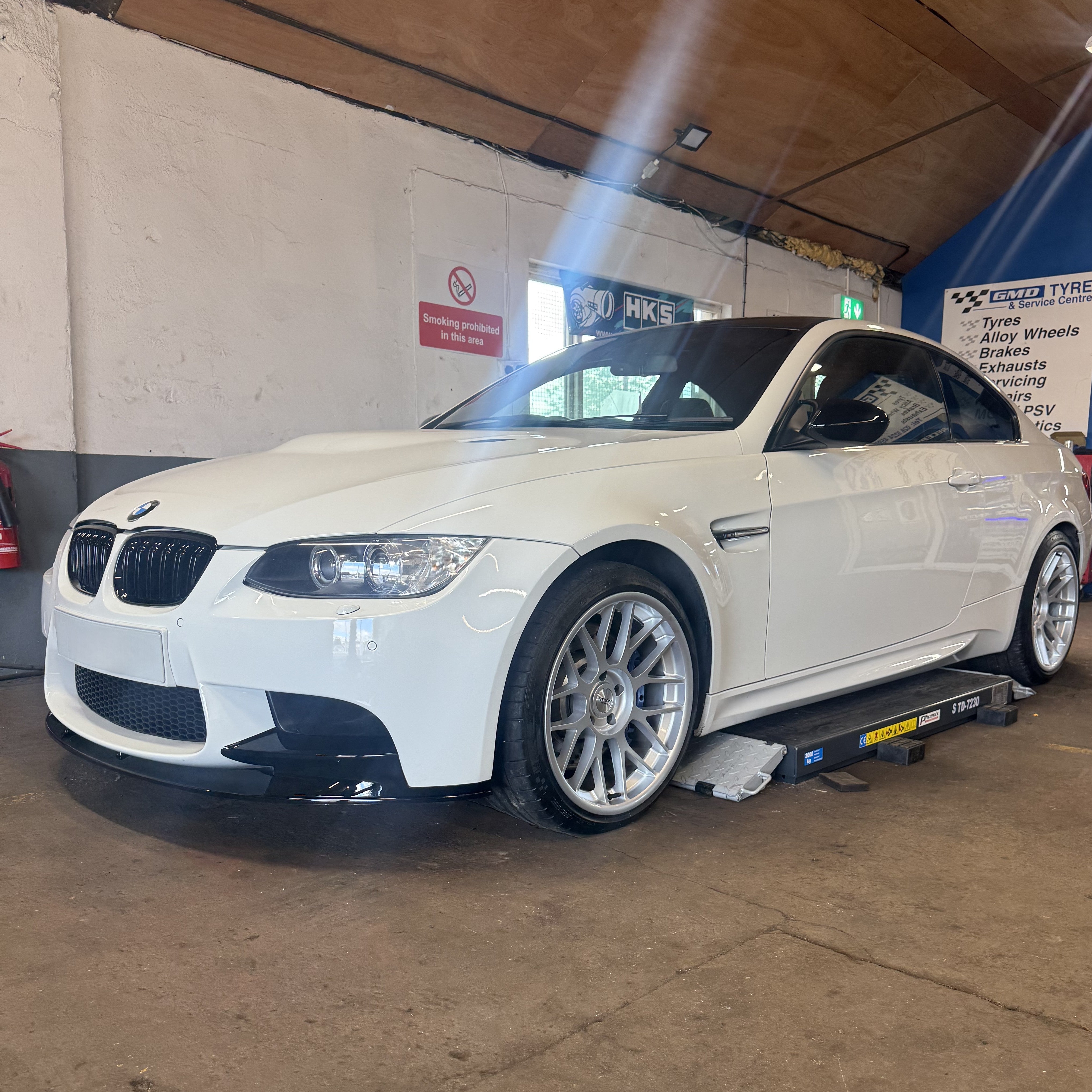 MP Style Gloss Black Front Splitter for BMW E90 E92 E93 M3 07-13