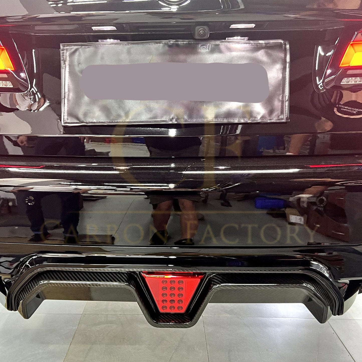 LED Style Carbon Fibre Rear Diffuser for BMW F90 M5 21-Present - Carbon Factory